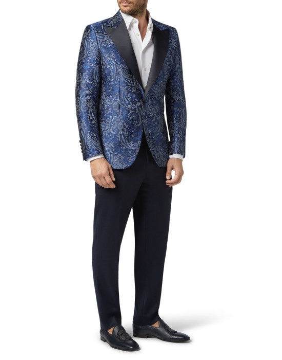 пиджак классический  из италии вид сбоку