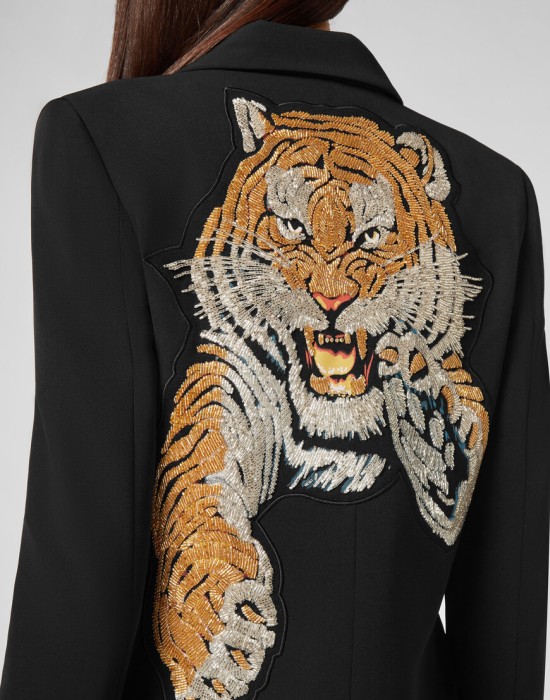 пиджак классический  из проверенных материалов спереди