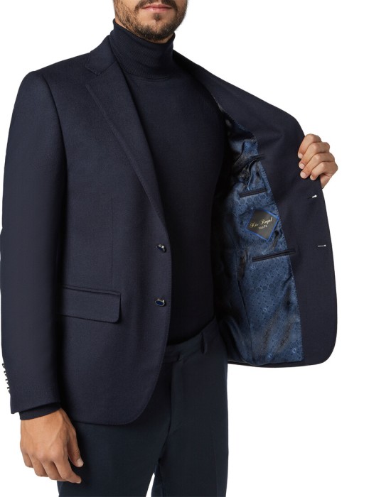 пиджак классический  из проверенных материалов спереди