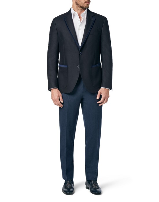 пиджак классический  из италии вид сбоку