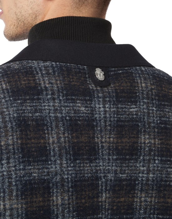 пиджак классический  из проверенных материалов спереди