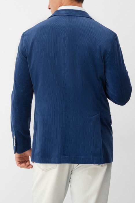 пиджак  модель cavallo по цене 300000 руб вид справа