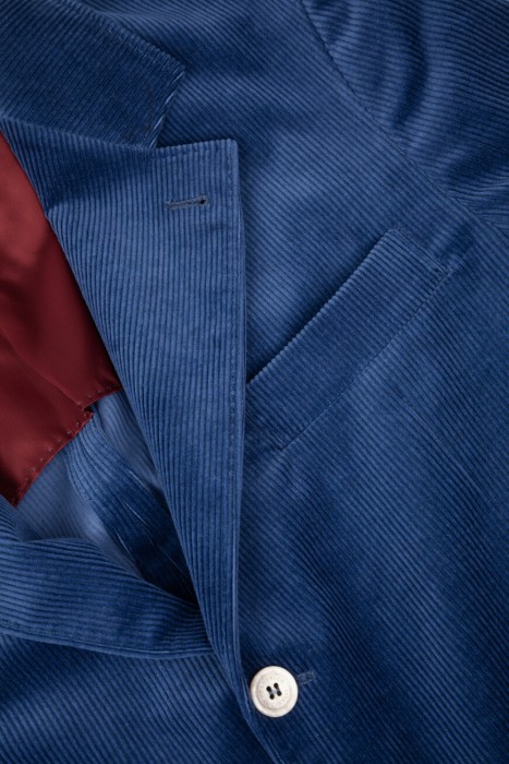 пиджак  модель cavallo классического стиля с лицевой стороны