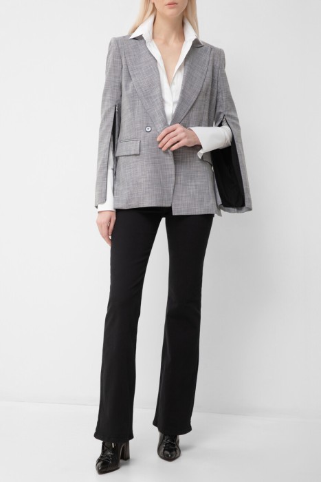 Товар серого цвета с внутренней стороны