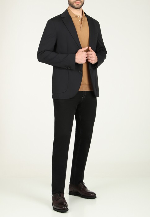 пиджак  по цене 46740 руб вид справа