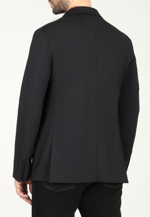 пиджак  из италии вид сбоку