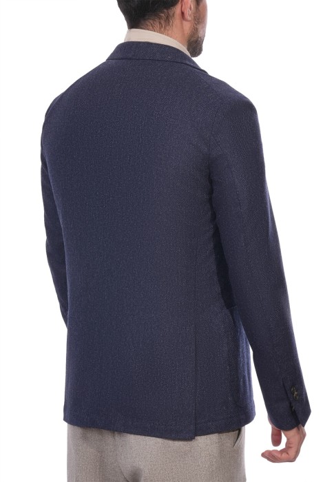 пиджак  из проверенных материалов спереди