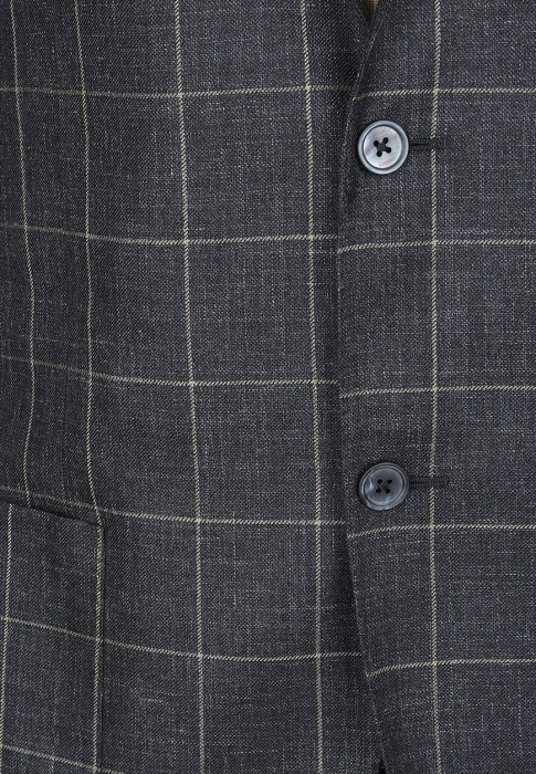 пиджак  из проверенных материалов спереди