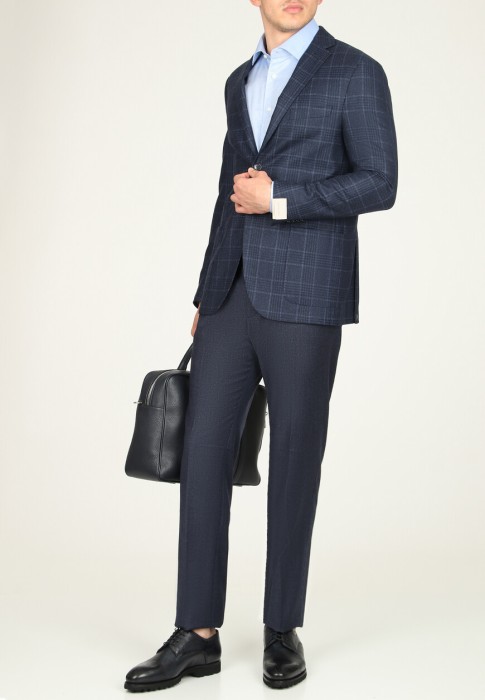 пиджак  по цене 76140 руб вид справа