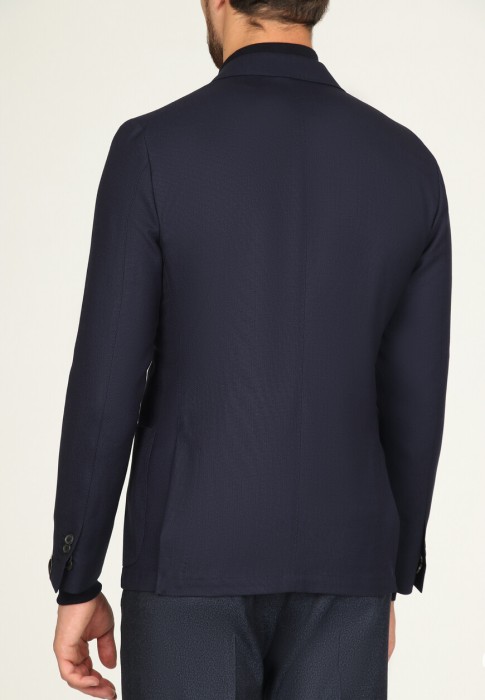 пиджак  из италии вид сбоку