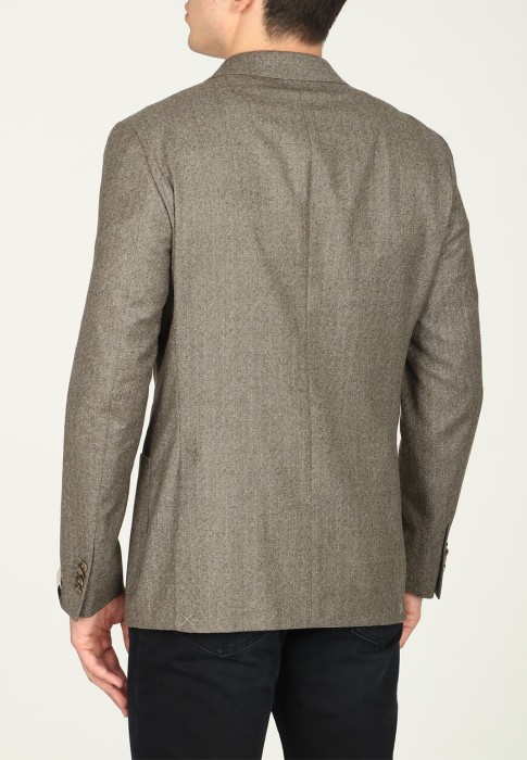 пиджак  из италии вид сбоку