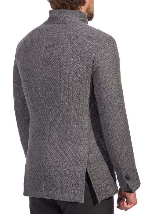 пиджак  из проверенных материалов спереди