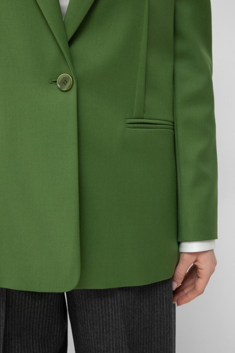 Товар зеленого цвета с внутренней стороны