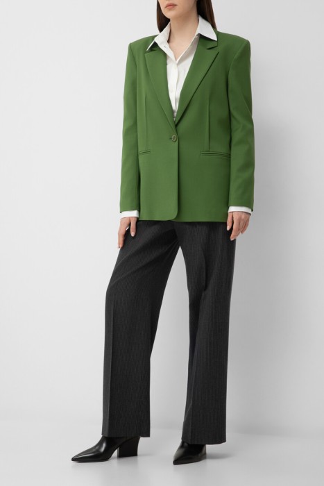 пиджак  из полиэстера спереди