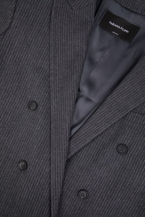 пиджак  из шерсти спереди