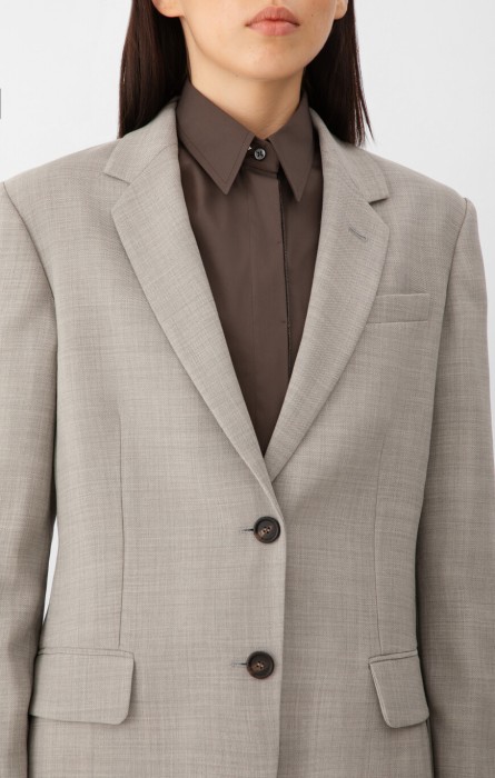 пиджак  из италии вид сбоку