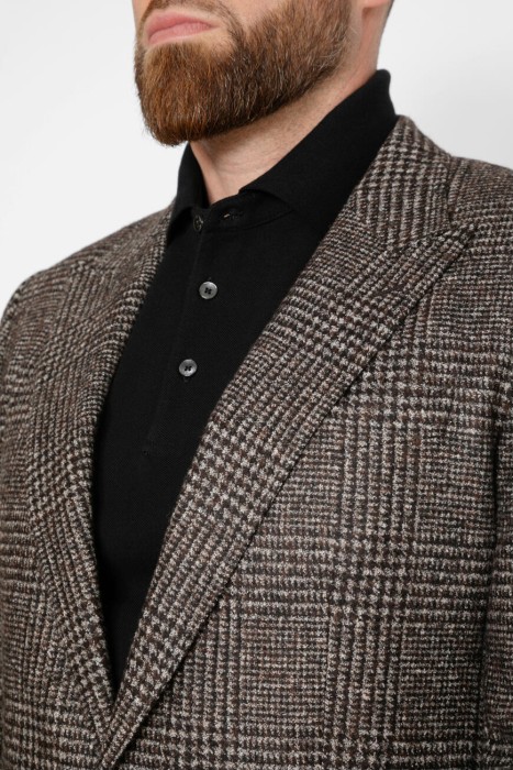 пиджак  из италии вид сбоку