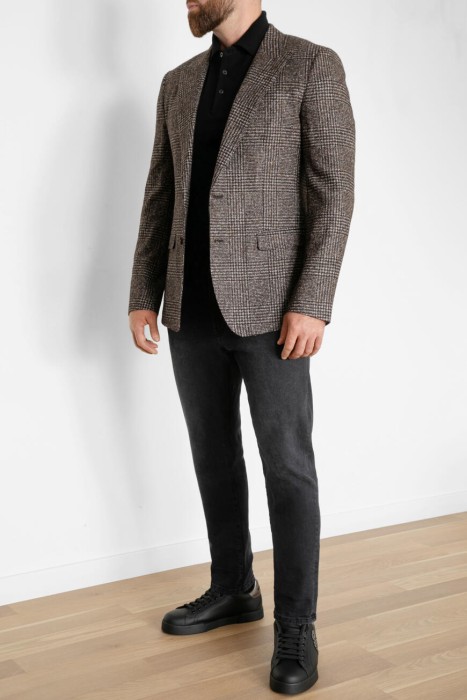 Товар серого цвета с внутренней стороны