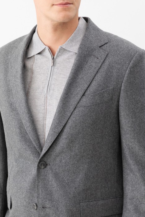 пиджак  из италии вид сбоку