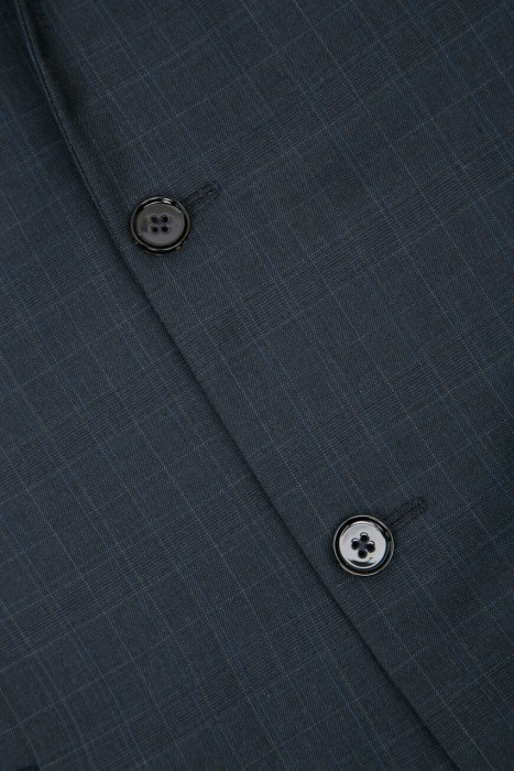 Товар синего цвета с внутренней стороны