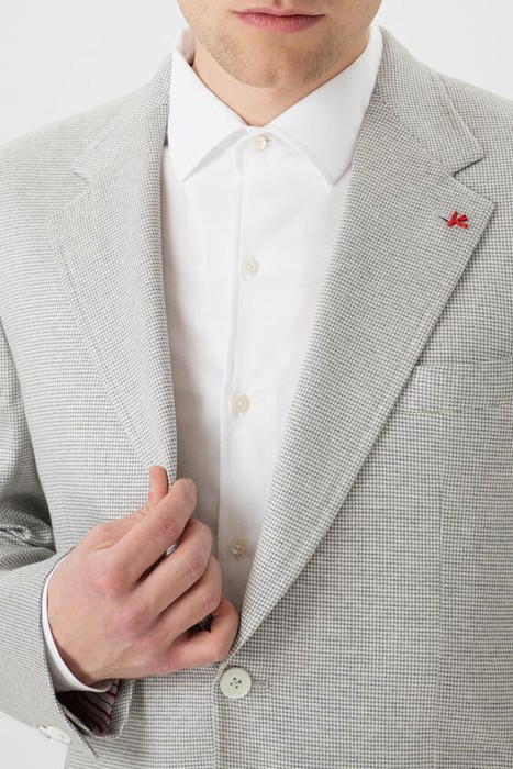 пиджак  из италии вид сбоку