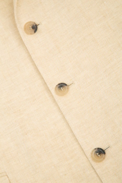 Товар бежевого цвета с внутренней стороны