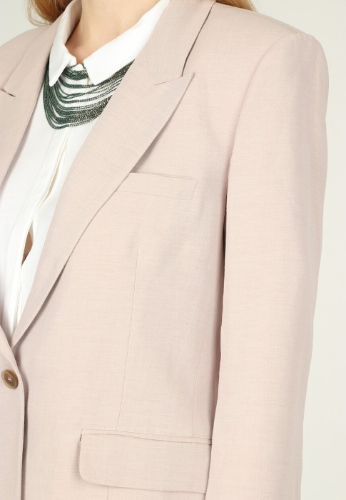 пиджак  из проверенных материалов спереди