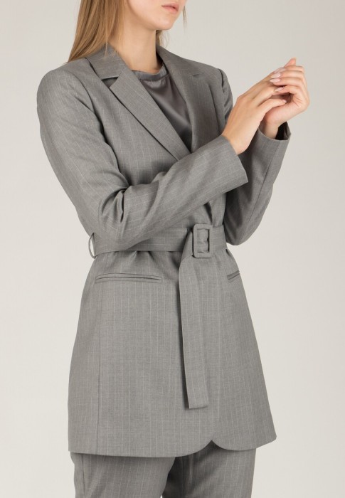 Товар серого цвета с внутренней стороны