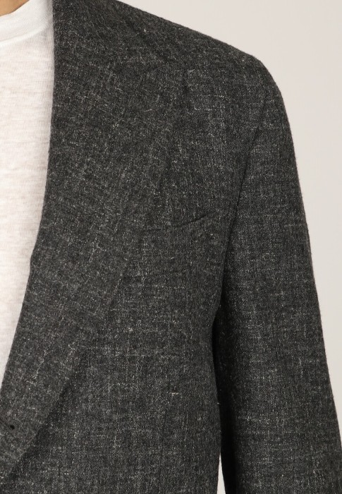 пиджак  из проверенных материалов спереди