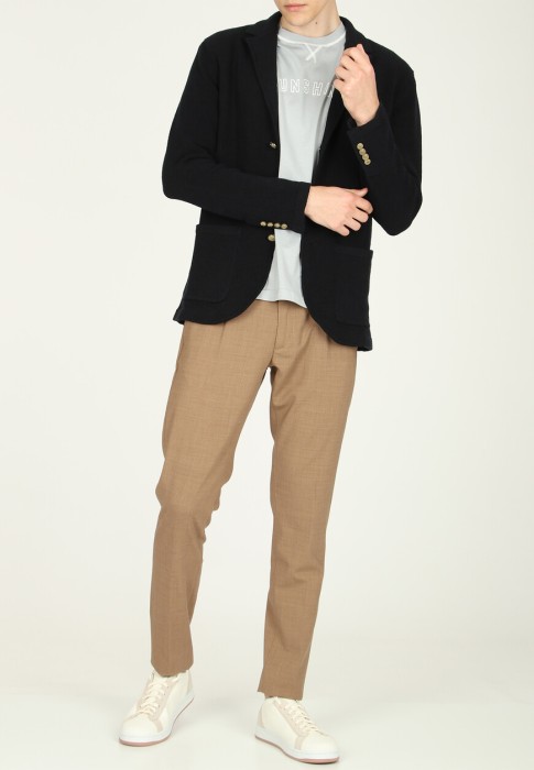 пиджак  по цене 62930 руб вид справа