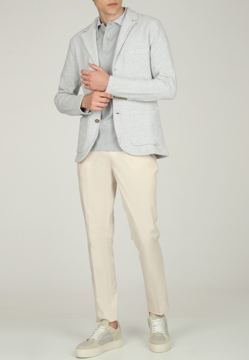 пиджак  по цене 62930 руб вид справа