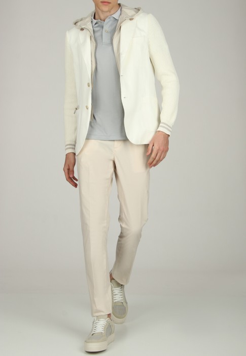 пиджак  по цене 69930 руб вид справа