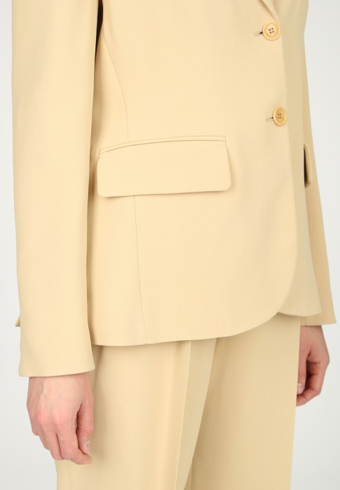 Продукция для женщин фото