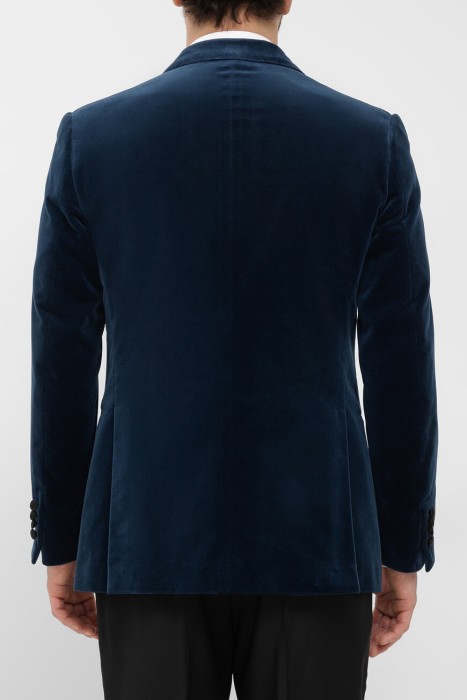 пиджак  по цене 522800 руб вид справа