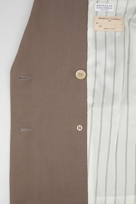 пиджак  вид сзади