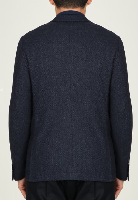 пиджак  из италии вид сбоку