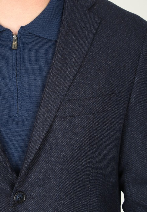 пиджак  из проверенных материалов спереди