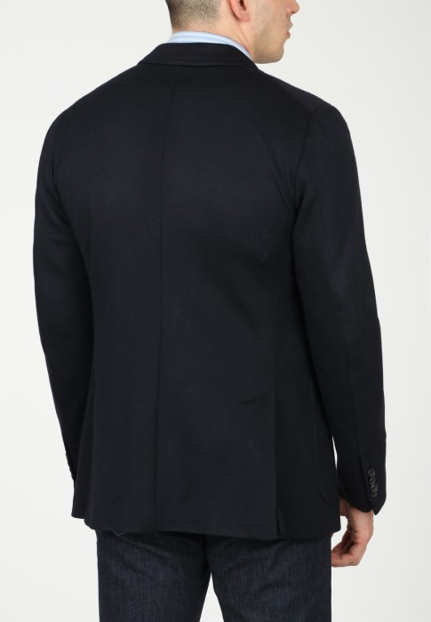 пиджак  из италии вид сбоку