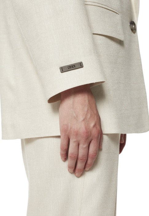 пиджак  из италии вид сбоку