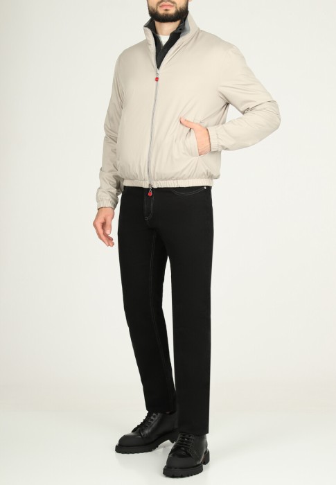 пиджак  по цене 227045 руб вид справа