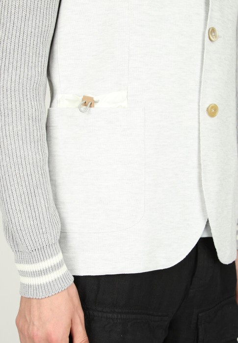 пиджак  из проверенных материалов спереди