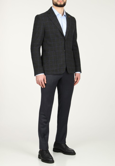 пиджак  из италии вид сбоку