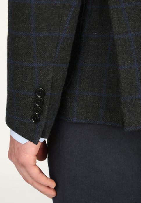 пиджак  для взрослого возраста с изнаночной стороны