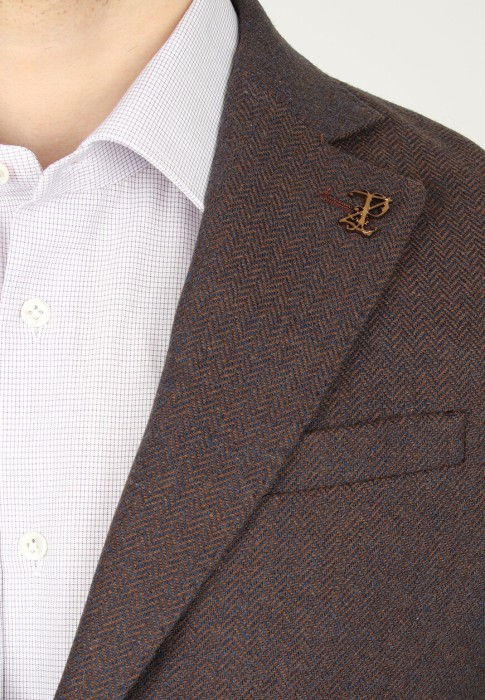 пиджак  из проверенных материалов спереди