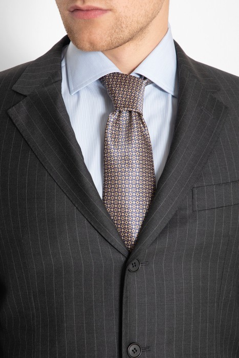 пиджак  из италии вид сбоку