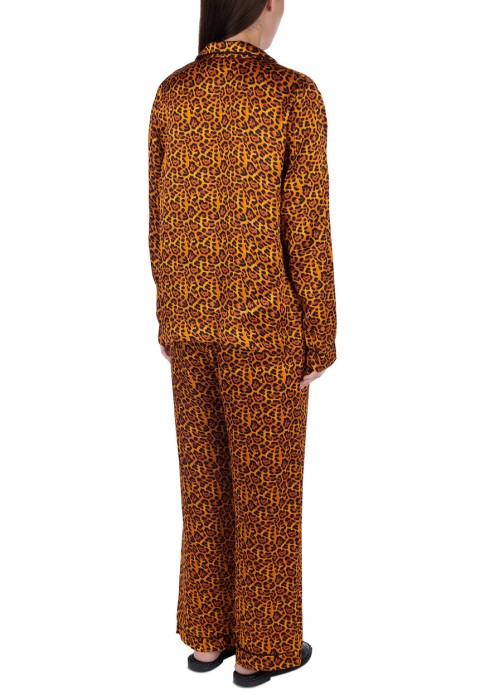 пижама  из проверенных материалов спереди