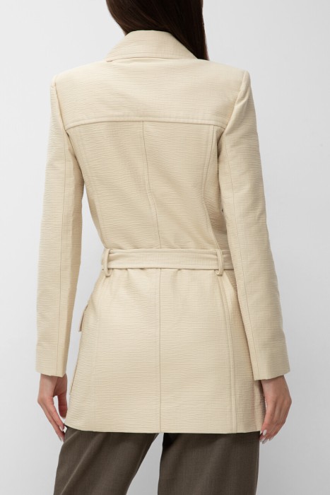 плащ  модель saharienne по цене 186200 руб вид справа