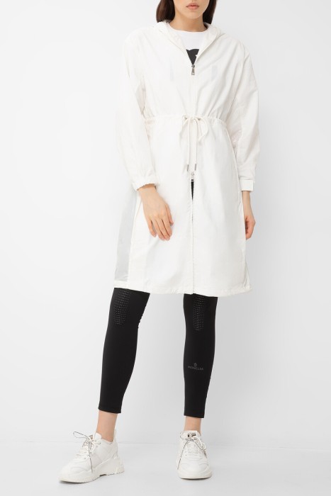 плащ  из полиамида спереди