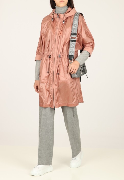 плащ  по цене 41230 руб вид справа