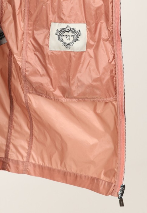 плащ  из проверенных материалов спереди